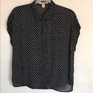 Forever21 Contemporary S Short Sleeve Button Down